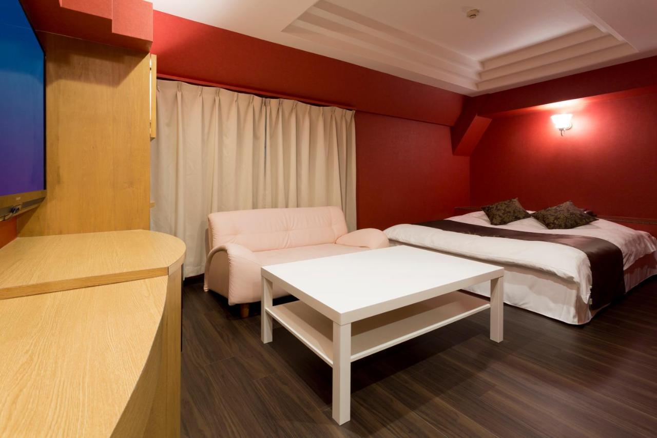 Xenia Umeda (Adults Only) Hotel Osaka Exterior photo